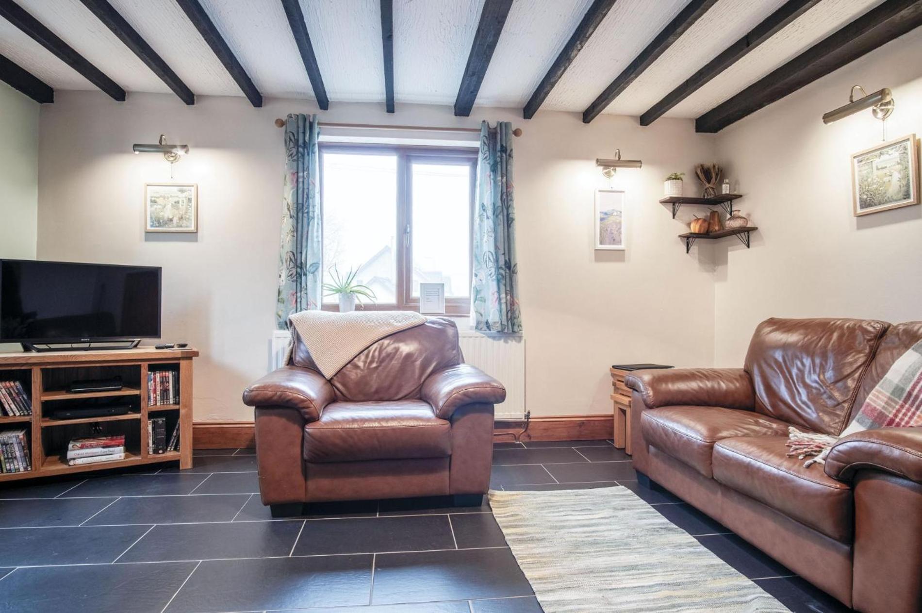 The Brambles - 2 Bedroom Cottage - Llanteg Luaran gambar