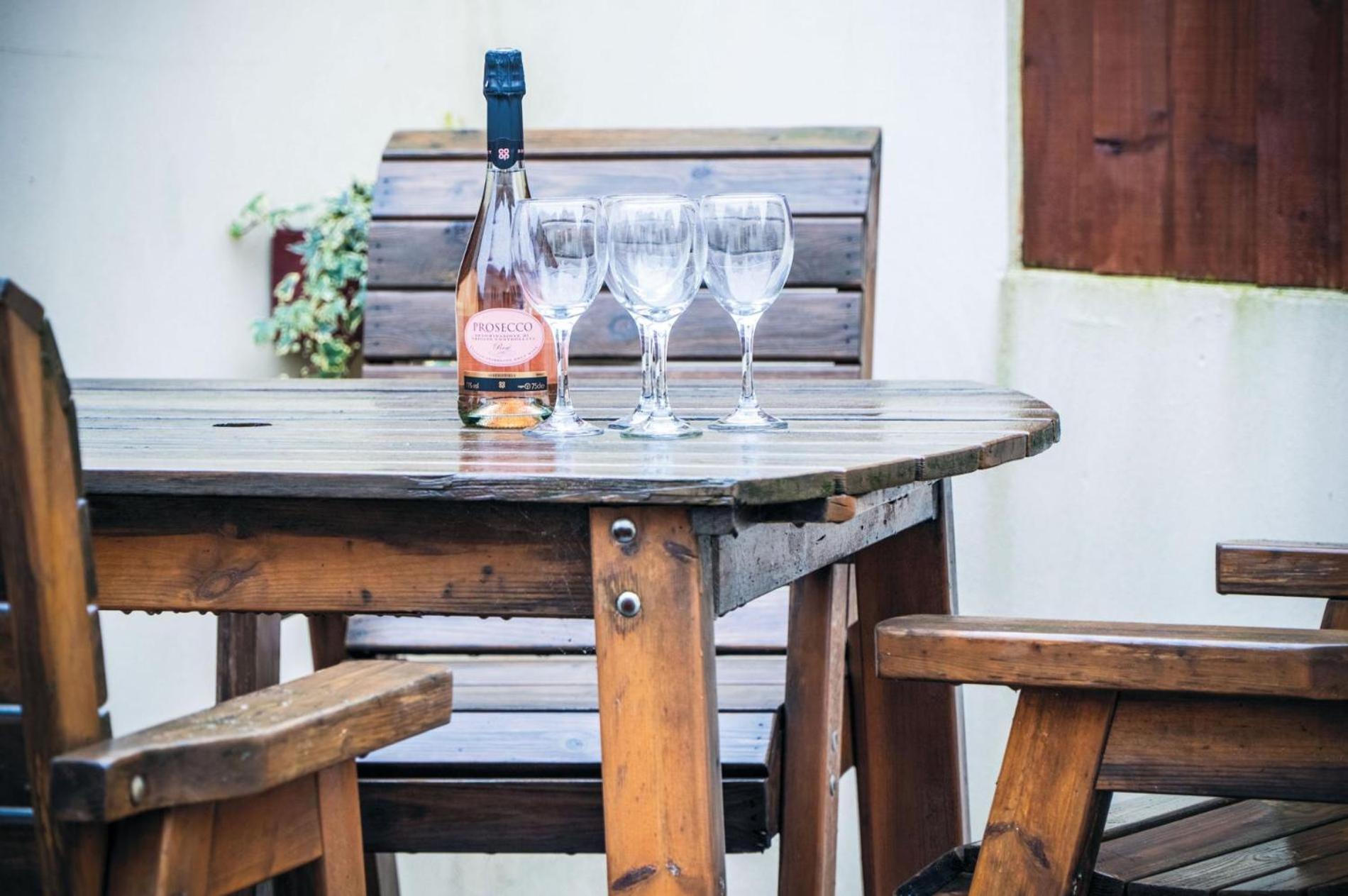 The Brambles - 2 Bedroom Cottage - Llanteg Luaran gambar