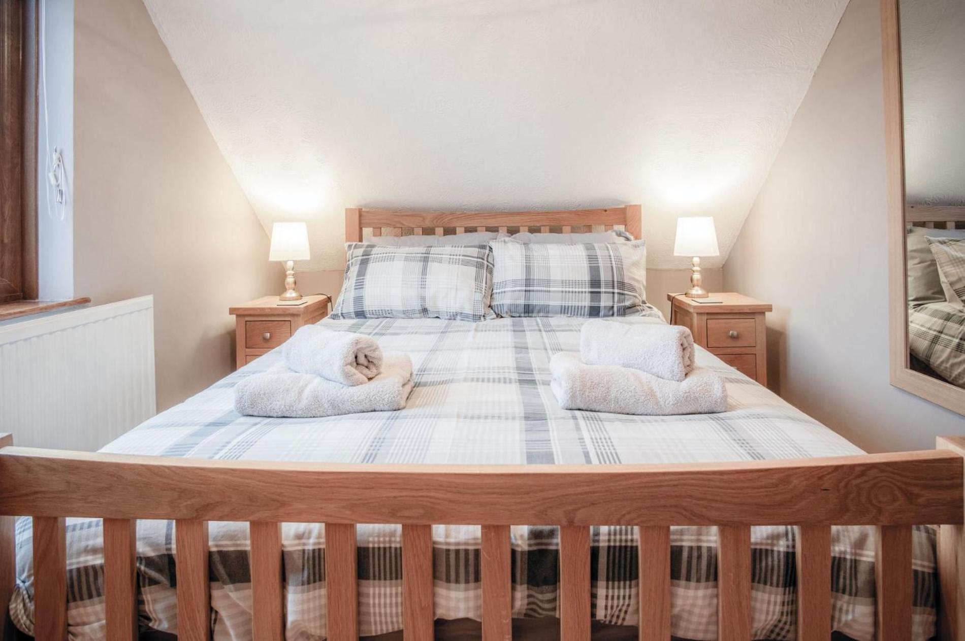 The Brambles - 2 Bedroom Cottage - Llanteg Luaran gambar