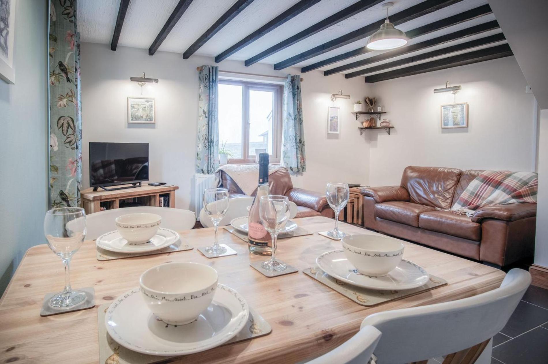 The Brambles - 2 Bedroom Cottage - Llanteg Luaran gambar