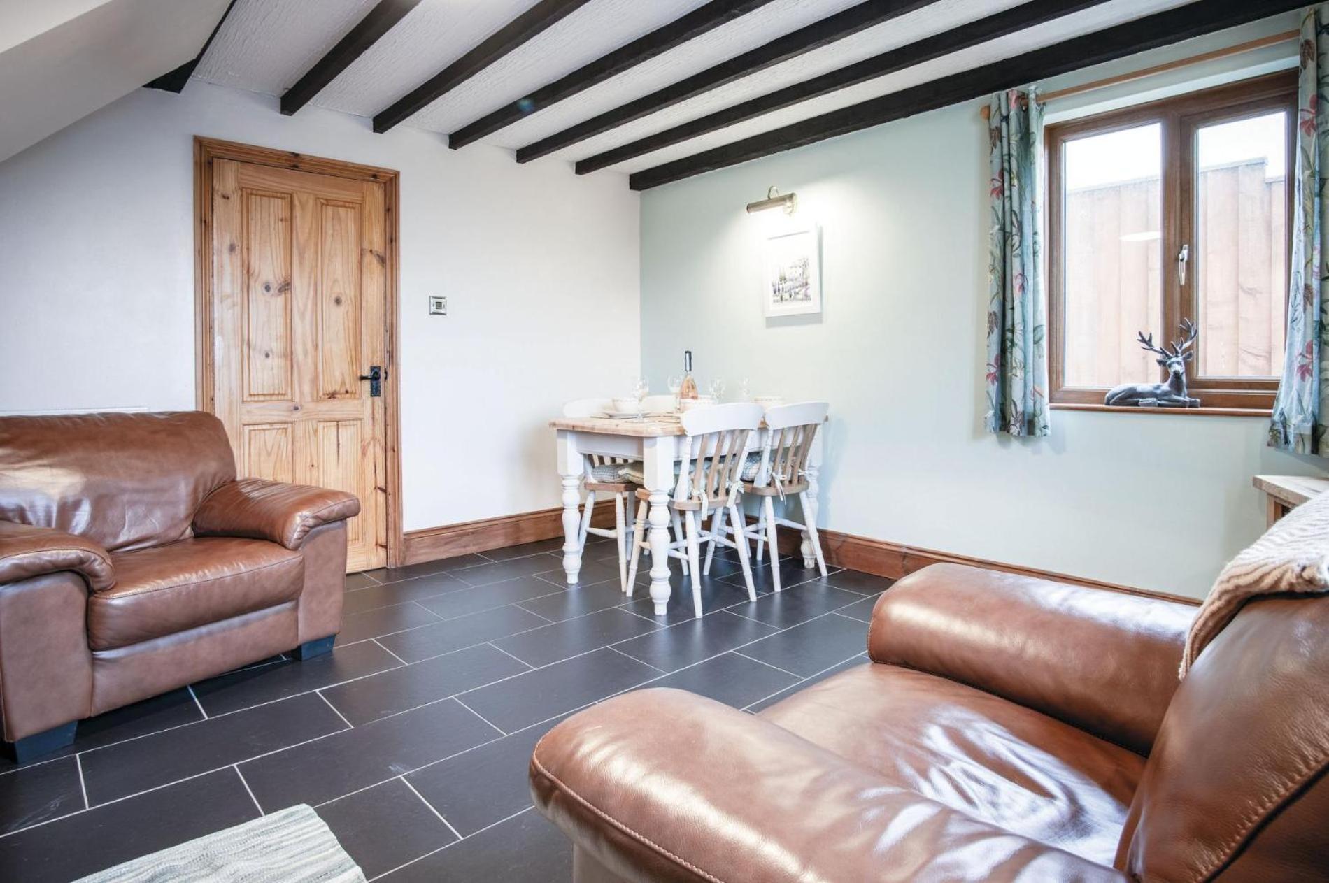 The Brambles - 2 Bedroom Cottage - Llanteg Luaran gambar