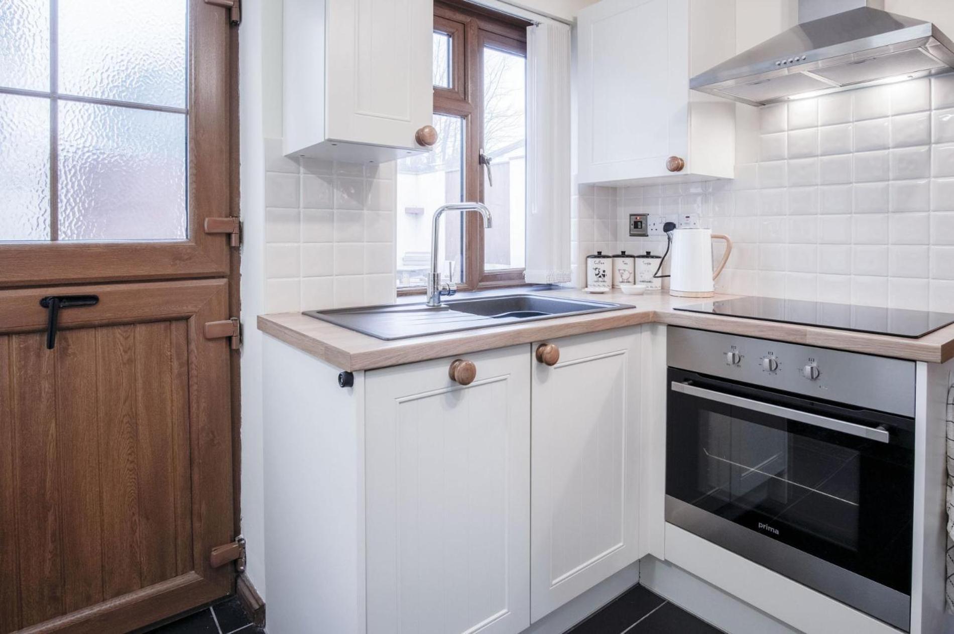 The Brambles - 2 Bedroom Cottage - Llanteg Luaran gambar