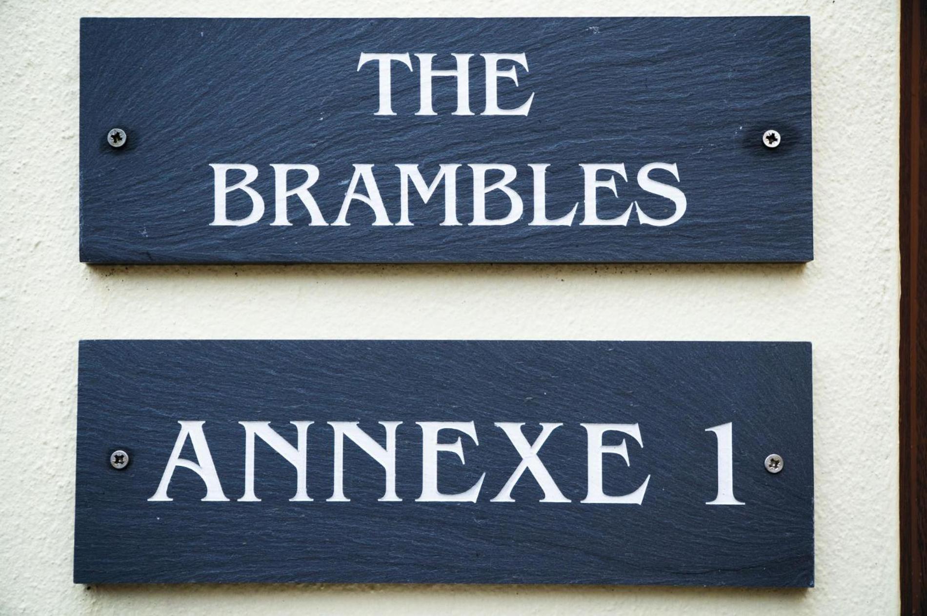 The Brambles - 2 Bedroom Cottage - Llanteg Luaran gambar